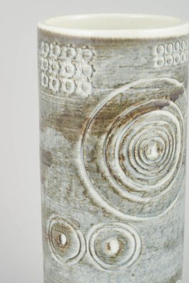 Vase Sarek en Céramique avec Motif Circulaire en Relief par Olle