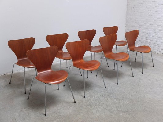 Series 7 Chairs in Teak by Arne Jacobsen for Fritz Hansen, 1955