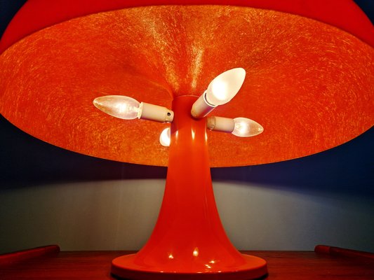 Nesso Table Lamp in Fiberglass and Polyester by Giancarlo Mattioli