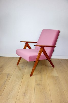 Vintage B-310 Var Lounge Chair with Pink Upholstery, 1970s bei Pamono kaufen