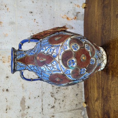 19世紀Antique Moroccan ceramic vase 19th Century Filigree Vase in Ceramic, Leather, Enamel and Metal