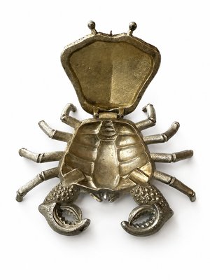 Hollywood Regency Silver Plated Brass Crustacean Crab Ashtray, 1980s — view 4