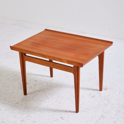 Model 535 Side Table By Finn Juhl For France Søn 1960s Model 535 Side Table By Finn Juhl For France Søn