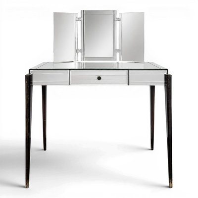 silver vintage dressing table Vintage Dressing Table for a Romantic Bedroom