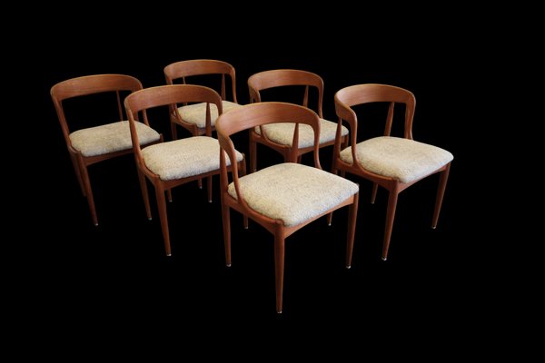 Vintage Model 16 Chairs in Teak by Johannes Andersen for Uldum