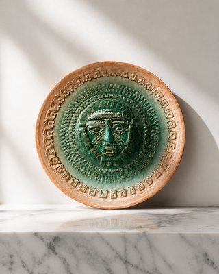 SAICIS Keragres Spezzano · Brutalist Wall Platter — view 2