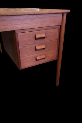 Teak Desk by Børge Mogensen for Søborg Møbelfabrik, Denmark, 1960s