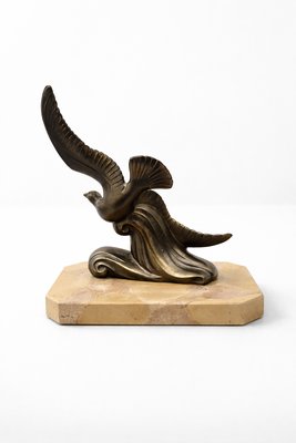 Art Deco French Stylized Bird Sculpture with Giallo di Siena Marble Vide-Poche, 20th Century — view 6