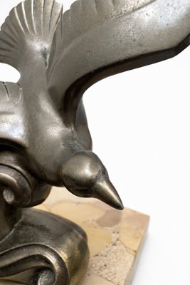 Art Deco French Stylized Bird Sculpture with Giallo di Siena Marble Vide-Poche, 20th Century — view 4