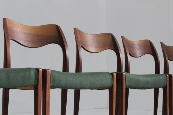 Vintage Danish Model 71 Dining Room Chairs by Niels Moller for