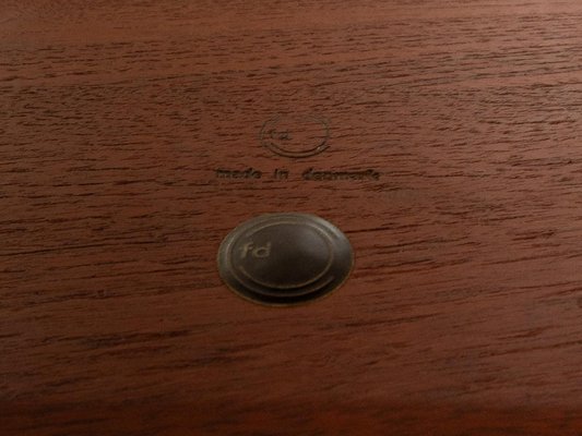 FD 503 Coffee Table by Tove & Edvard Kindt-Larsen for sale at Pamono
