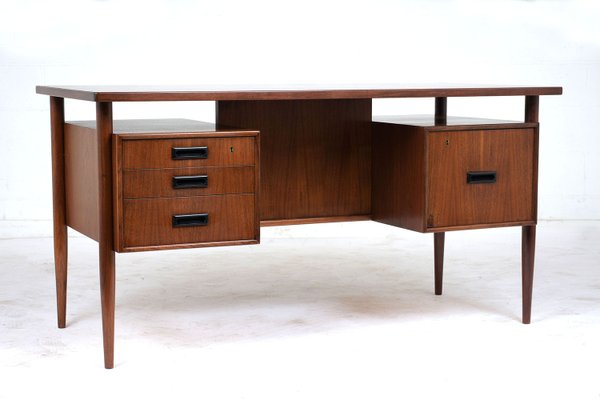 Mid Century Modern Teak Desk For At Pamono Mid Century Modern Teak Desk 2