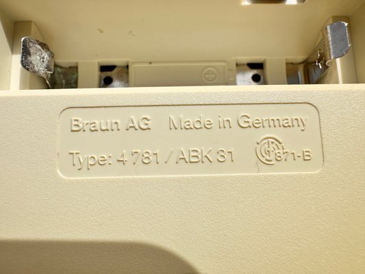 インテリア時計 BRAUN type4781 ABK31(Made in Germany) Quartz Wall Clock Type Abk 31 No. 4781 in Plastic by Dietrich Lubs