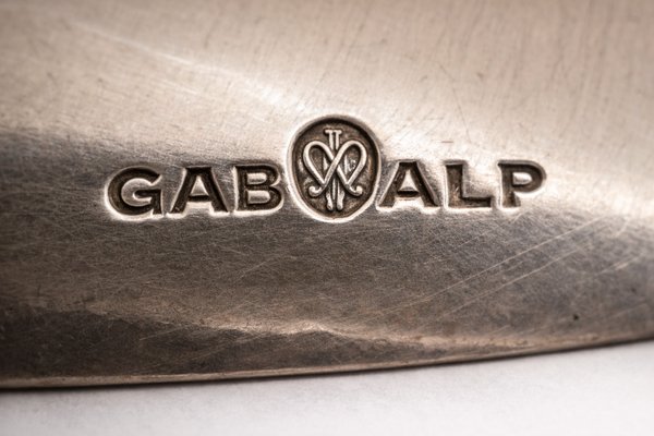 Vintage Swedish Alpaca Napkin Ring with Child and Goose Motif by Gab, 1960s — view 3