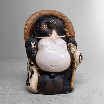 Japanese Shōwa Shigaraki Ware Tanuki Statue, 1960s for sale at Pamono