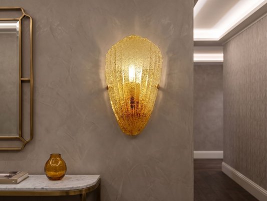 Murano Glass Wall Lamp in Dew Glass from Barovier & Toso, 1970s