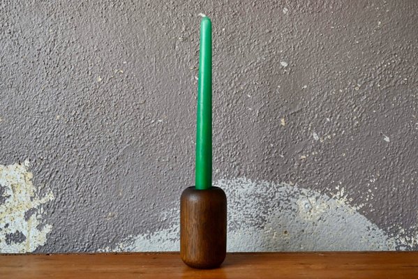 Skandinavischer Kerzenhalter aus Teak und Messing, 1960er bei Pamono kaufen