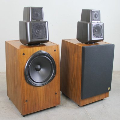 105.2 High Fidelity Speakers from Kef 