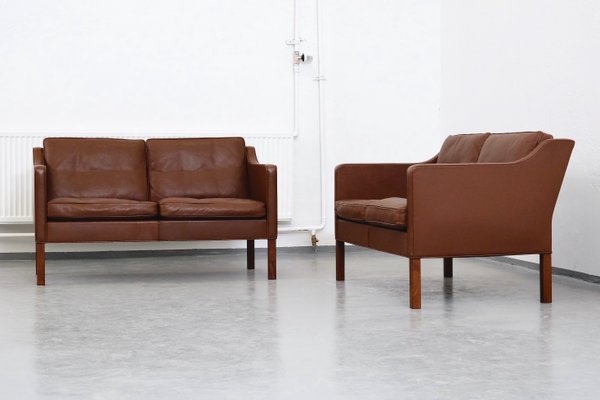 Model 2422 Brown Leather 2 Seater Sofas By Børge Mogensen For Model 2422 Brown Leather 2 Seater Sofas By Børge Mogensen For Fredericia Set Of