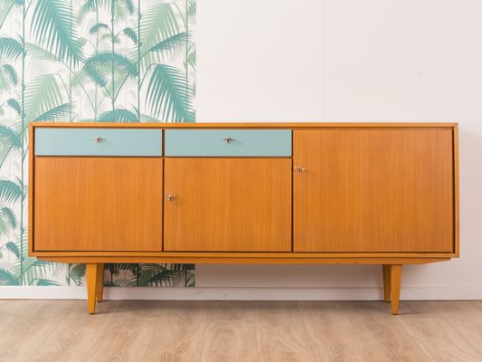 Credenza, anni \'60 in vendita su Pamono Credenza, anni \'60 in vendita su Pamono