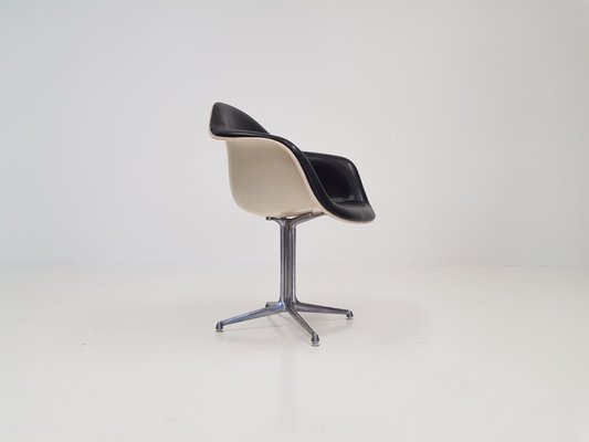 La Fonda Stuhl von Charles & Ray Eames für Herman Miller, 1950er bei ... La Fonda Stuhl von Charles & Ray Eames für Herman Miller, 1950er bei ...