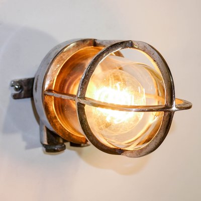 lampara de pared vintage de metal cromado