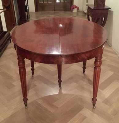 Antique French Mahogany Dining Table By Louis Philippe 1850s Antique French Mahogany Dining Table By Louis Philippe 1850s