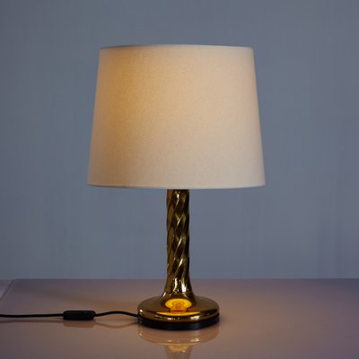 cream colored table lamps