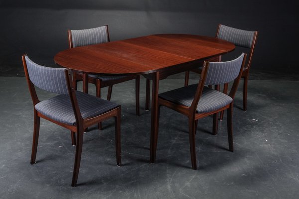 Vintage Danish Dining Table 4 Chairs In Mahogany For At Pamono