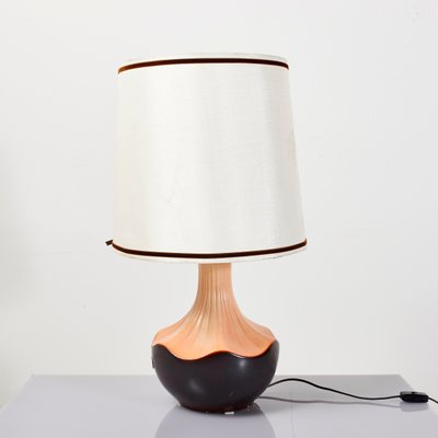 apple table lamp