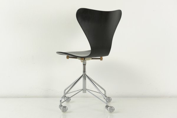 3107 Black Desk Chair By Arne Jacobsen For Fritz Hansen 1967 For