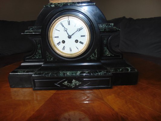 Reloj antiguo de marmol en venta en Pamono