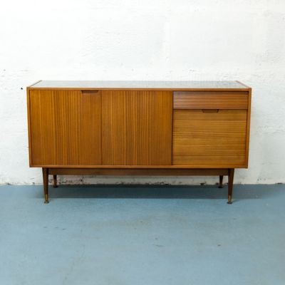 Credenza, anni \'60 in vendita su Pamono Credenza, anni \'60 in vendita su Pamono