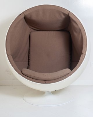 Vintage on sale globe chair