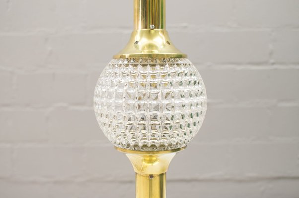 Lampadaire Hollywood Regency en Laiton et Cristal, Autriche, 1960s Lampadaire Hollywood Regency en Laiton et Cristal, Autriche, 1960s