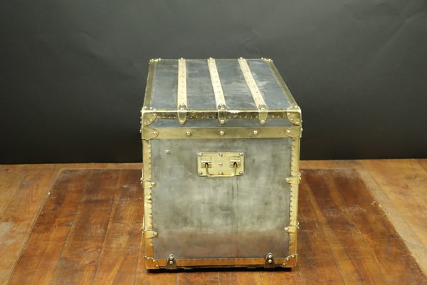 Vintage Uberseekoffer Aus Zink Von Louis Vuitton Bei Pamono Kaufen
