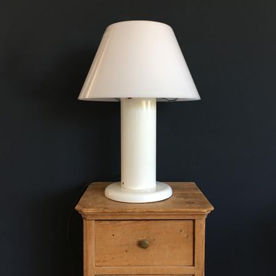 Vintage Table Lamp In White Acrylic For At Pamono Vintage Table Lamp In White Acrylic 1