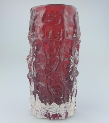 Vintage Red Glass Vase By Geoffrey Baxter For Whitefriars For Sale
