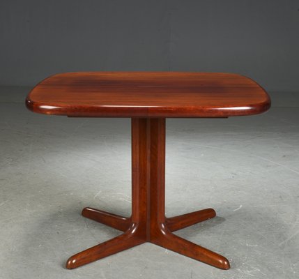 Extendable Mahogany Dining Table From Skovby 1970s For At Pamono Extendable Mahogany Dining Table From, Expandable Round Dining Table By Skovby