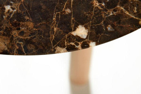 Runder Ninna Tisch aus Esche mit Marmorplatte von Carlo Contin für Adentro Runder Ninna Tisch aus Esche mit Marmorplatte von Carlo Contin für Adentro