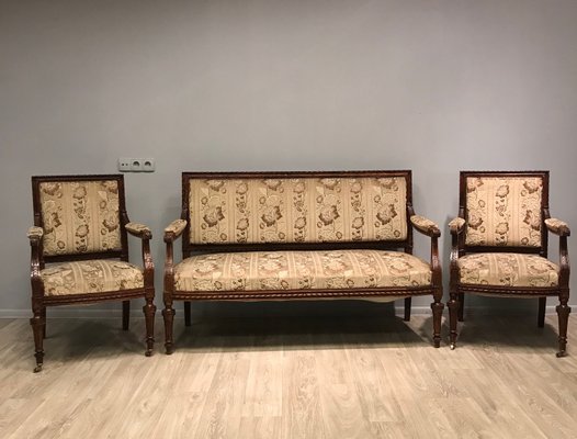 Antique Living Room Set Sofa And 2 Armchairs For At Pamono Antique Living Room Set Sofa And 2 Armchairs 30