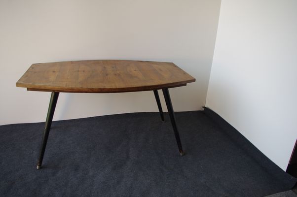 Mesa de comedor grande, años 60 en venta en Pamono Mesa de comedor grande, años 60 en venta en Pamono