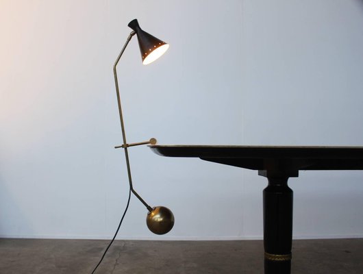 counterweight desk lamp
