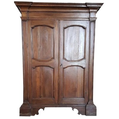 Antique Louis Xiv Wardrobe In Solid Walnut 1680s For Sale At Pamono