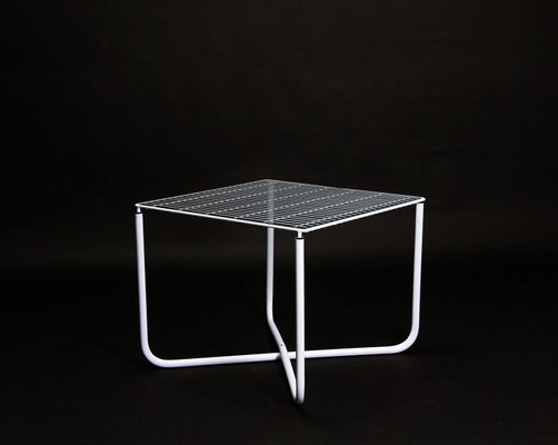 Mesa Jarpen posmoderna en blanco de Niels Gammelgaard para Ikea, 1983 Mesa Jarpen posmoderna en blanco de Niels Gammelgaard para Ikea, 1983