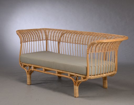Belladonna Rattan Sofa By Franco Albini 1950s