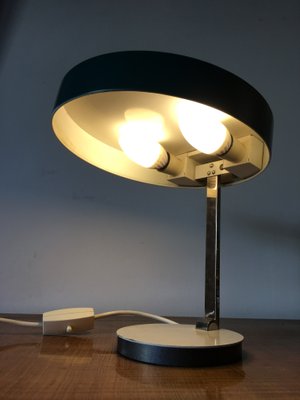 circular table lamp