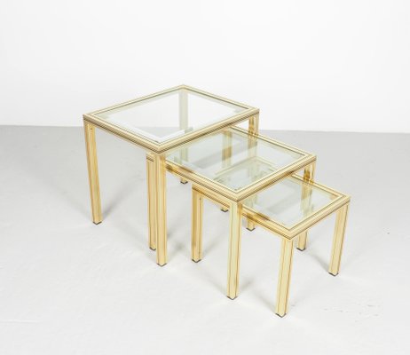 Tables Gigognes Vintage En Aluminium Dore Avec Plateau En Verre