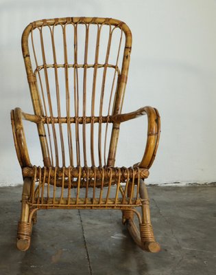 Sedia A Dondolo Vimini Giunco Naturale Miele Poltrona Poggiapiedi