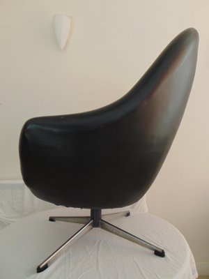 Black Vinyl Swivel Chair 1970s For At Pamono Black Vinyl Swivel Chair 1970s For